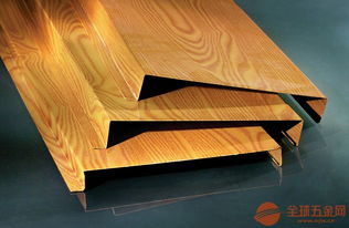 羽毛球館H型條形鋁條扣天花吊頂的選擇與防風條扣廠家供應解析